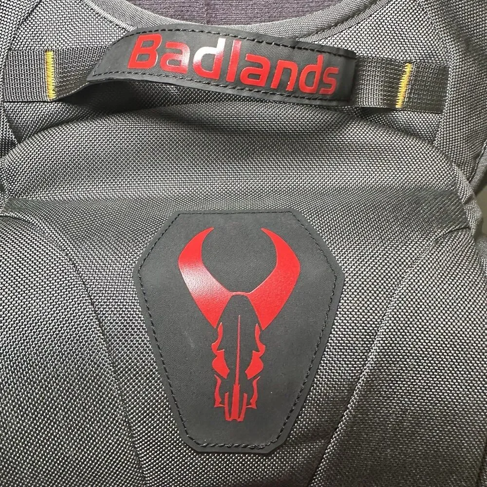 Badlands Camera Day Pack Backpack Gray Padded Adjustable Straps NWOT